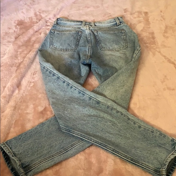 Light washed denim high-waisted jeans - Picture 3 of 3